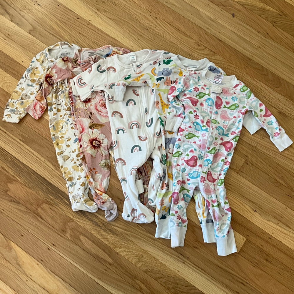 Bundle of 5 sets of 9m/70cm Baby PJs - Hannah Andersson, Posh Peanut, and more
